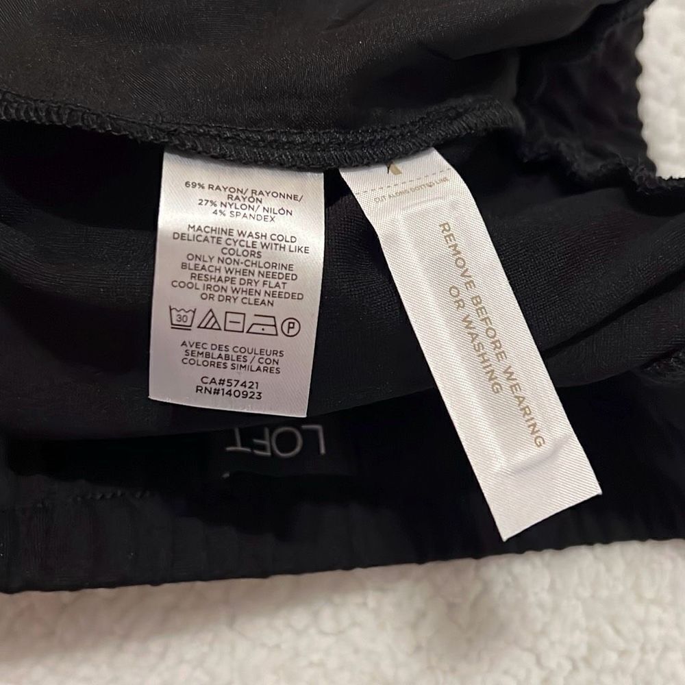 Loft black drawstring shorts medium - Picture 8 of 8